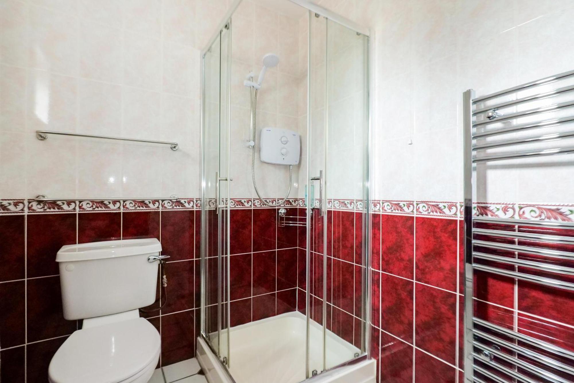 Sea Mist Guesthouse Голуэй Экстерьер фото